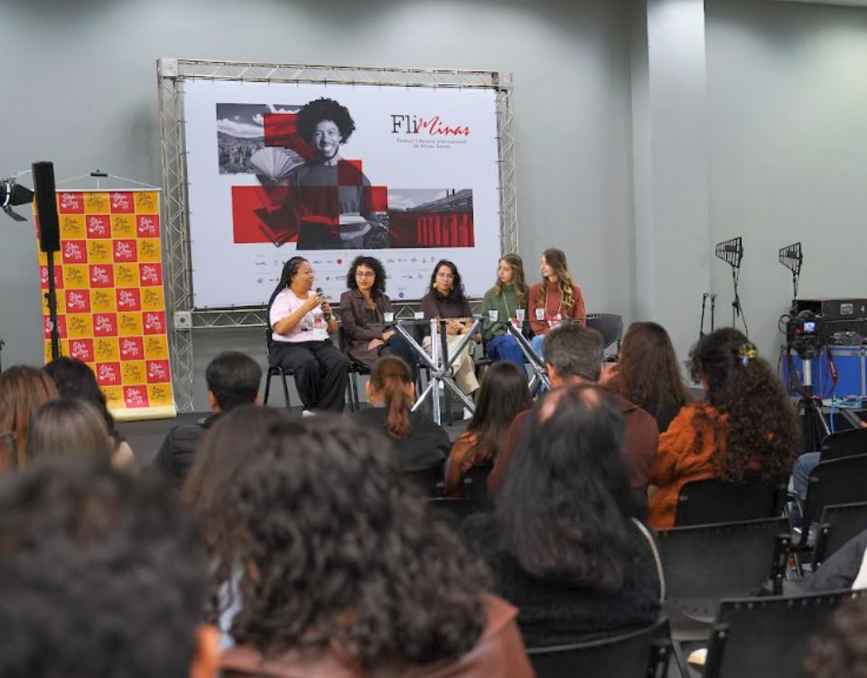 FliMinas 2026 reúne 60 mil pessoas e consolida força da literatura em Minas